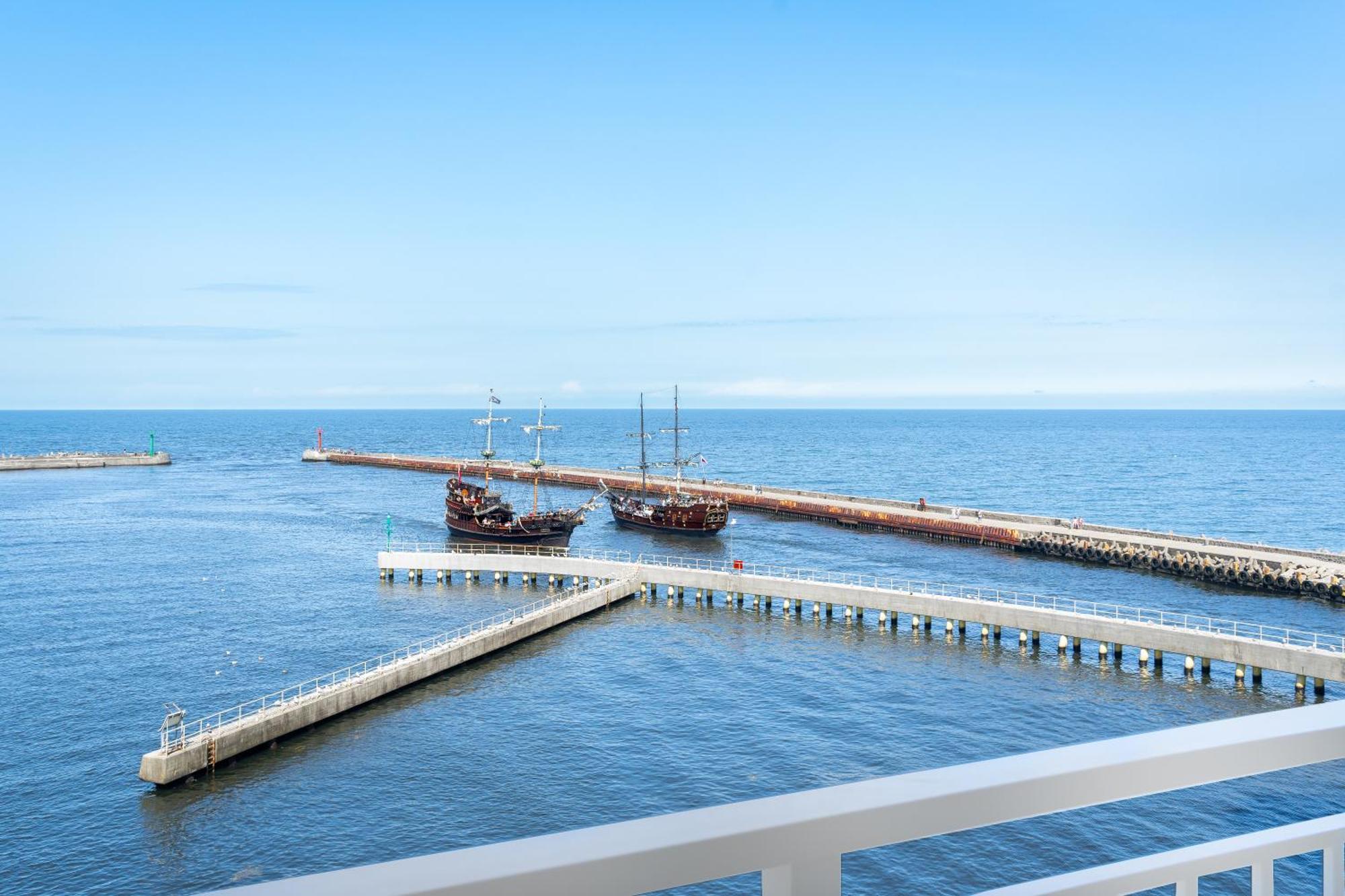 Apartamenty Marina Z Widokiem Na Morze Darłówko Exterior foto